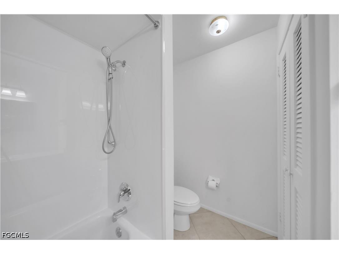 1715 Golf Club Drive #2 North Fort Myers FL 33903 2026023422 image13