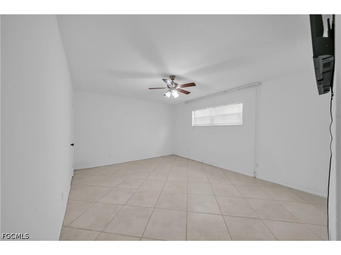 1715 Golf Club Drive #2 North Fort Myers FL 33903 2026023422 image21