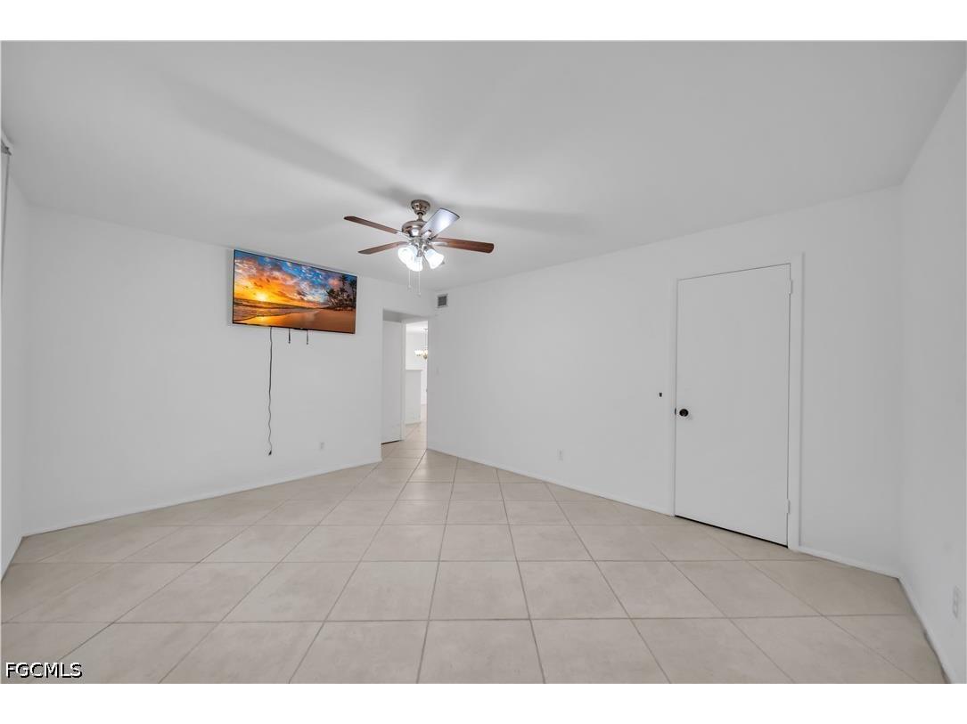 1715 Golf Club Drive #2 North Fort Myers FL 33903 2026023422 image22