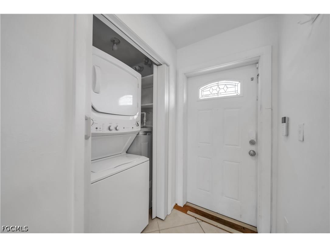 1715 Golf Club Drive #2 North Fort Myers FL 33903 2026023422 image5