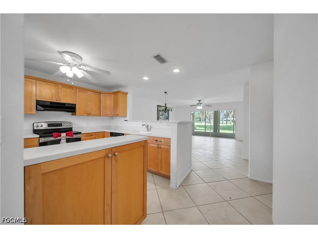 1715 Golf Club Drive #2 North Fort Myers FL 33903 2026023422 image6