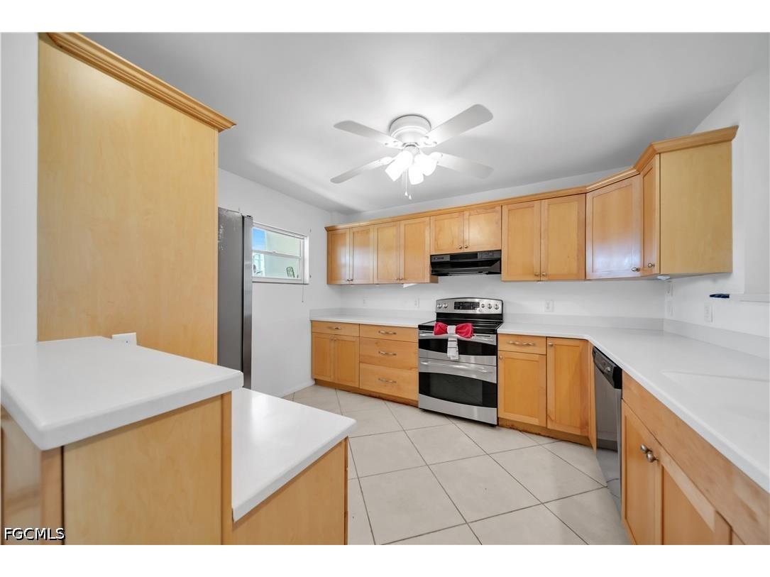 1715 Golf Club Drive #2 North Fort Myers FL 33903 2026023422 image7