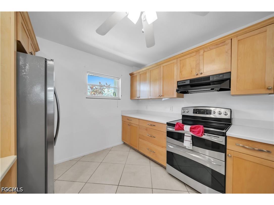 1715 Golf Club Drive #2 North Fort Myers FL 33903 2026023422 image9