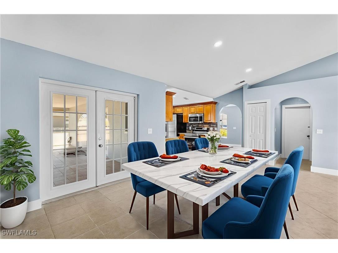 1715 NE 2nd Avenue Cape Coral FL 33909 225080249 image7