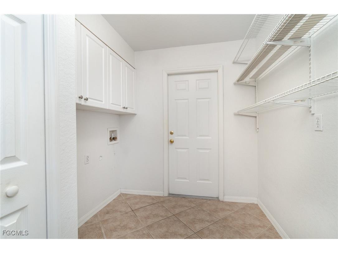 1715 NW 9th Place Cape Coral FL 33993 2025021184 image16