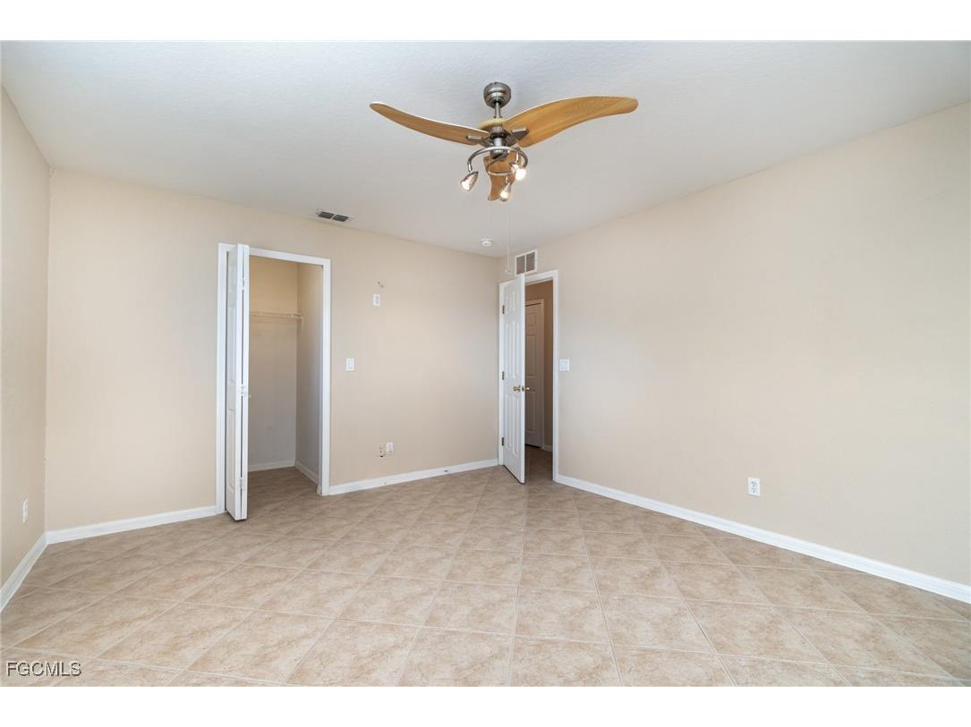 1715 NW 9th Place Cape Coral FL 33993 2025021184 image20