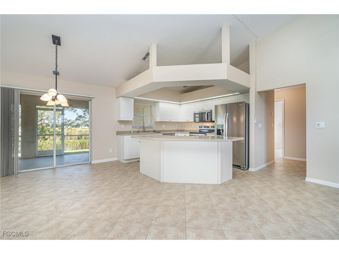 1715 NW 9th Place Cape Coral FL 33993 2025021184 image6