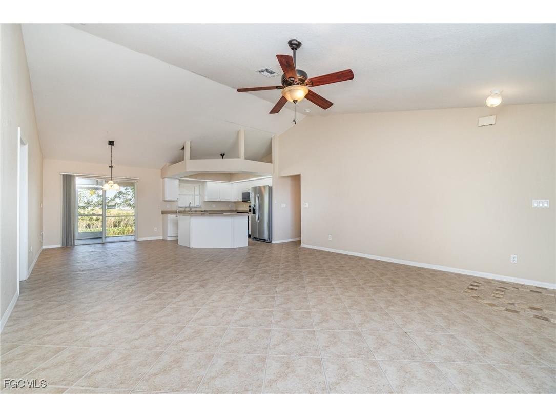 1715 NW 9th Place Cape Coral FL 33993 2025021184 image8