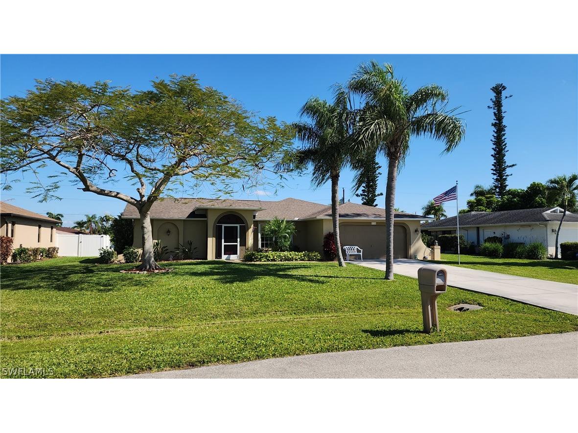 1715 SE 20th Lane Cape Coral FL 33990 224029835 image1