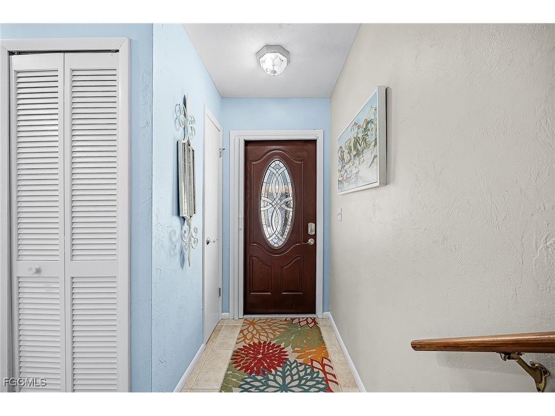 1715 SE 46th Lane #2 Cape Coral FL 33904 2025025518 image3