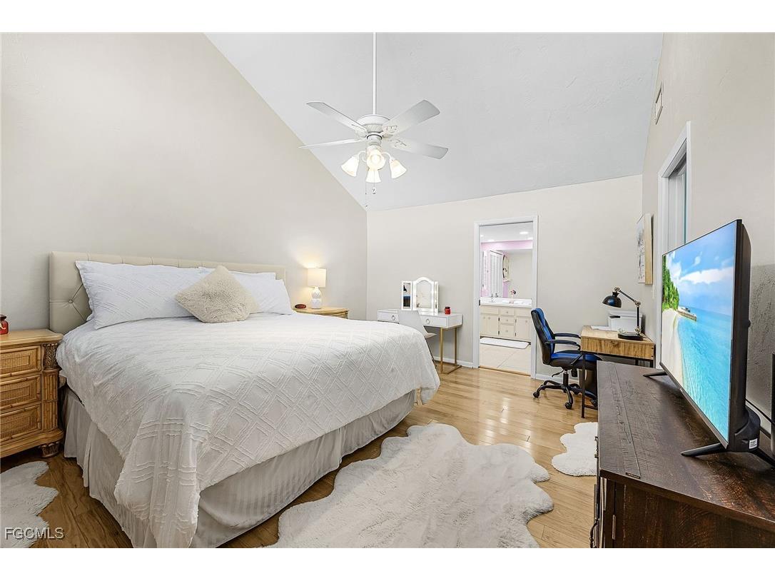 1715 SE 46th Lane #2 Cape Coral FL 33904 2025025518 image30