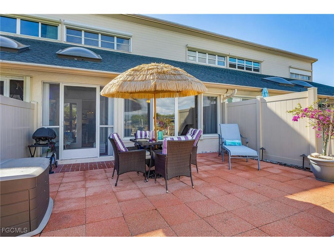 1715 SE 46th Lane #2 Cape Coral FL 33904 2025025518 image38