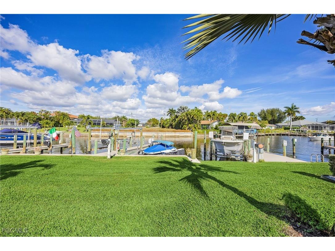 1715 SE 46th Lane #2 Cape Coral FL 33904 2025025518 image40