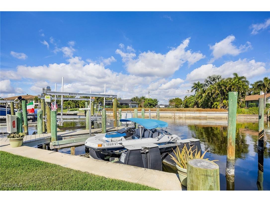 1715 SE 46th Lane #2 Cape Coral FL 33904 2025025518 image42