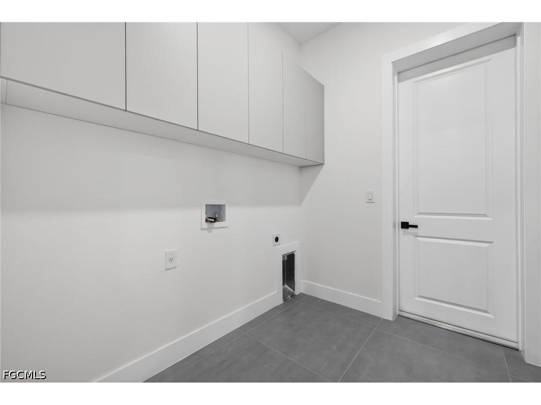 1715 SW 4th Street Cape Coral FL 33991 2026018742 image31