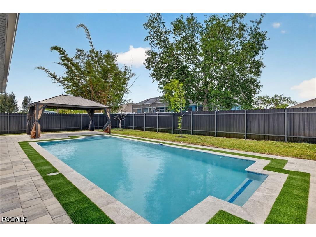 1715 SW 4th Street Cape Coral FL 33991 2026018742 image36