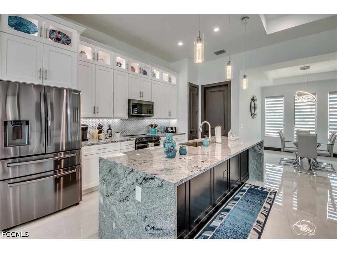 1715 SW 6th Avenue Cape Coral FL 33991 2026015627 image15