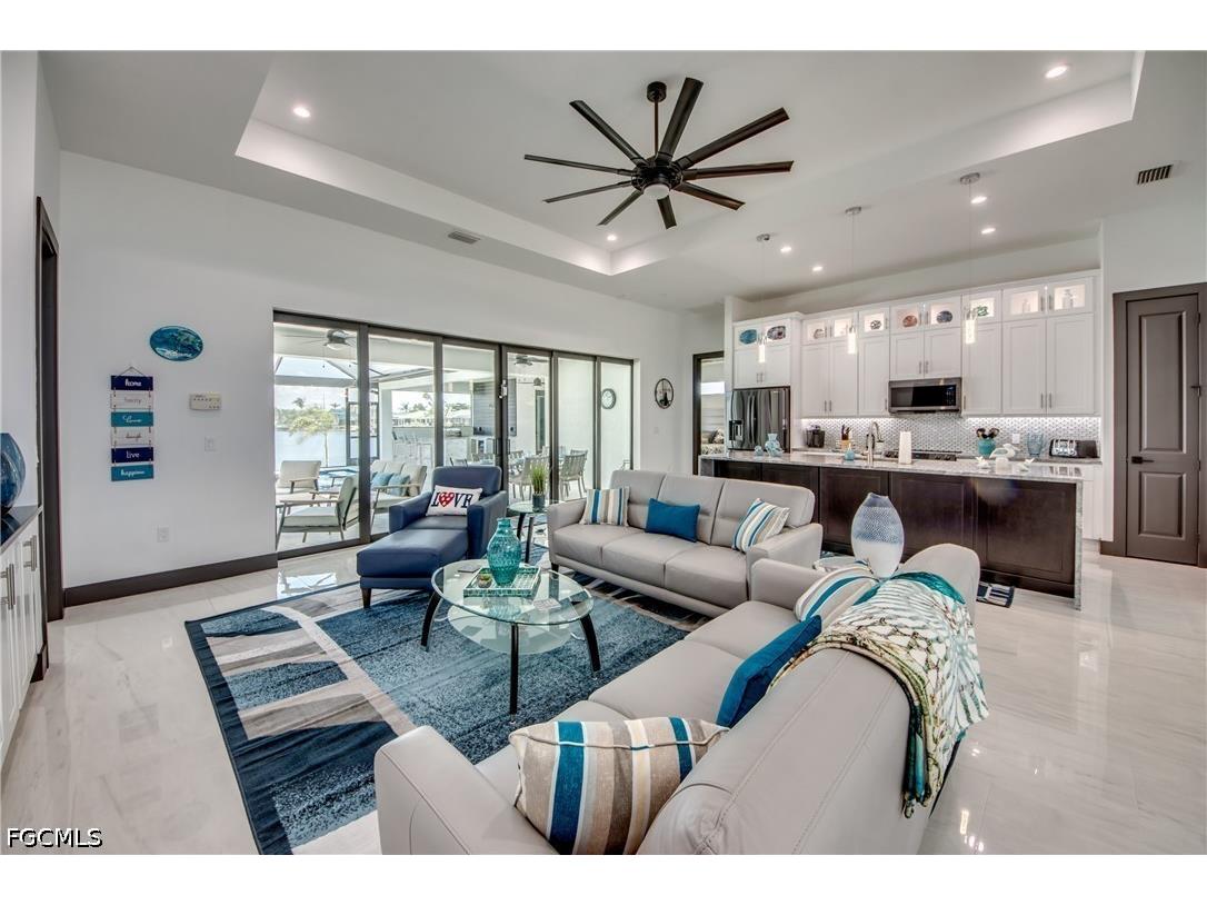 1715 SW 6th Avenue Cape Coral FL 33991 2026015627 image4