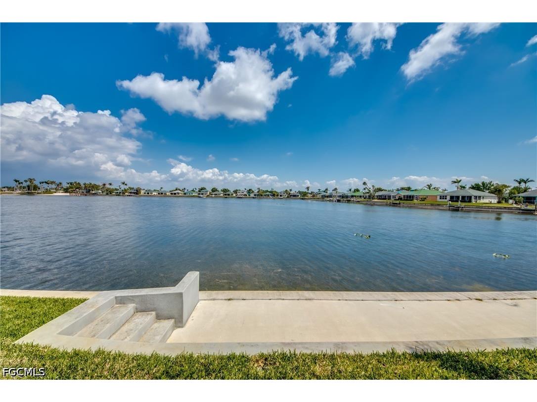 1715 SW 6th Avenue Cape Coral FL 33991 2026015627 image46