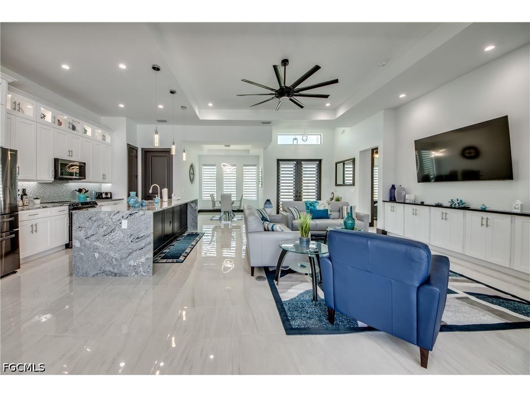 1715 SW 6th Avenue Cape Coral FL 33991 2026015627 image9