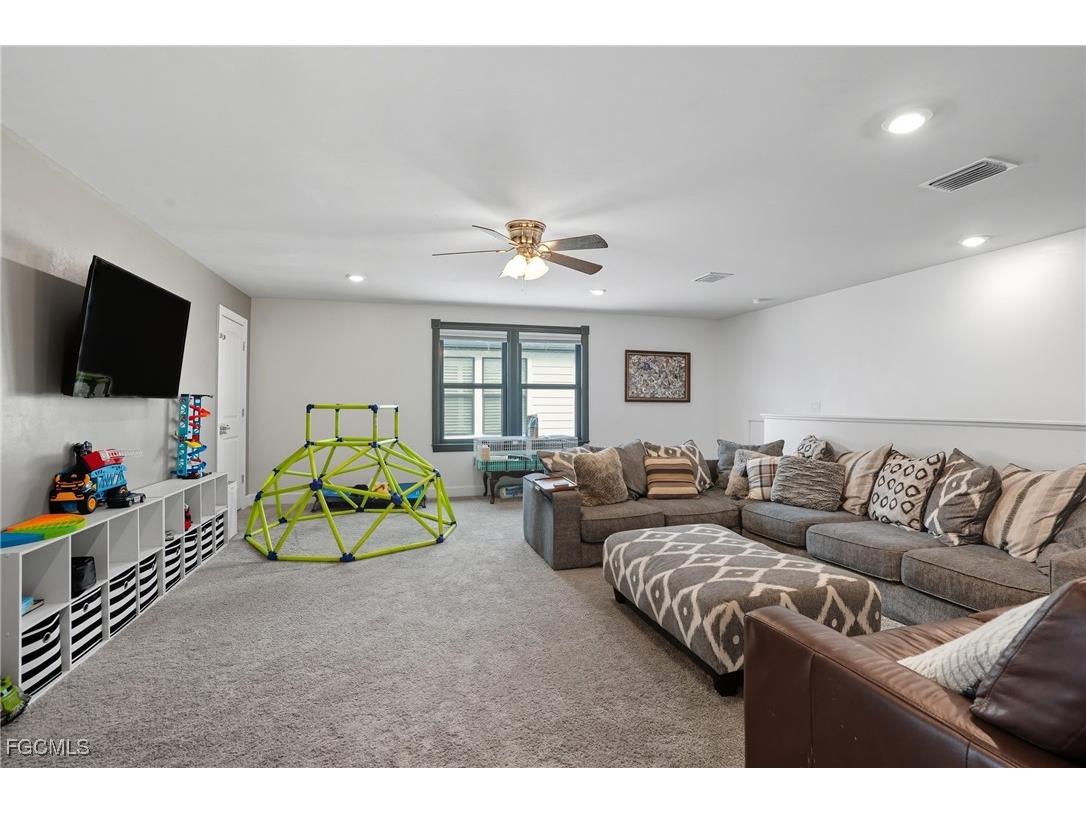 17153 Ashford Terrace Fort Myers FL 33967 2025011912 image23