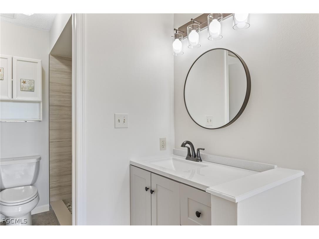 17156 Ravens Roost #11 Fort Myers FL 33908 2026010189 image2