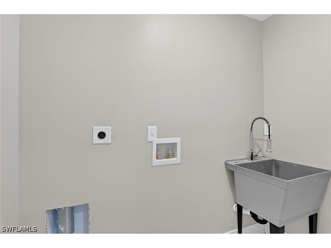 1716 Leroy Avenue Lehigh Acres FL 33972 226015646 image39