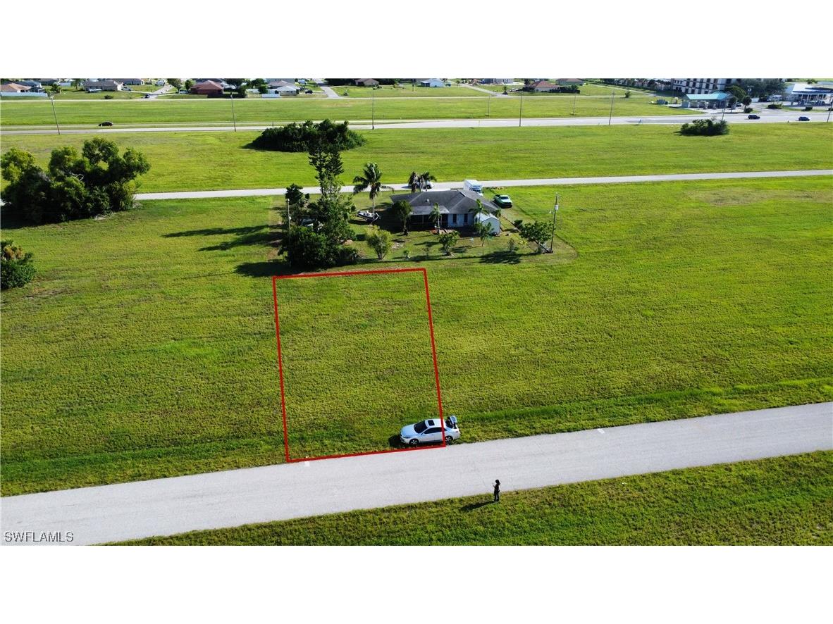 1716 NE 17th Street Cape Coral FL 33909 223026732 image1