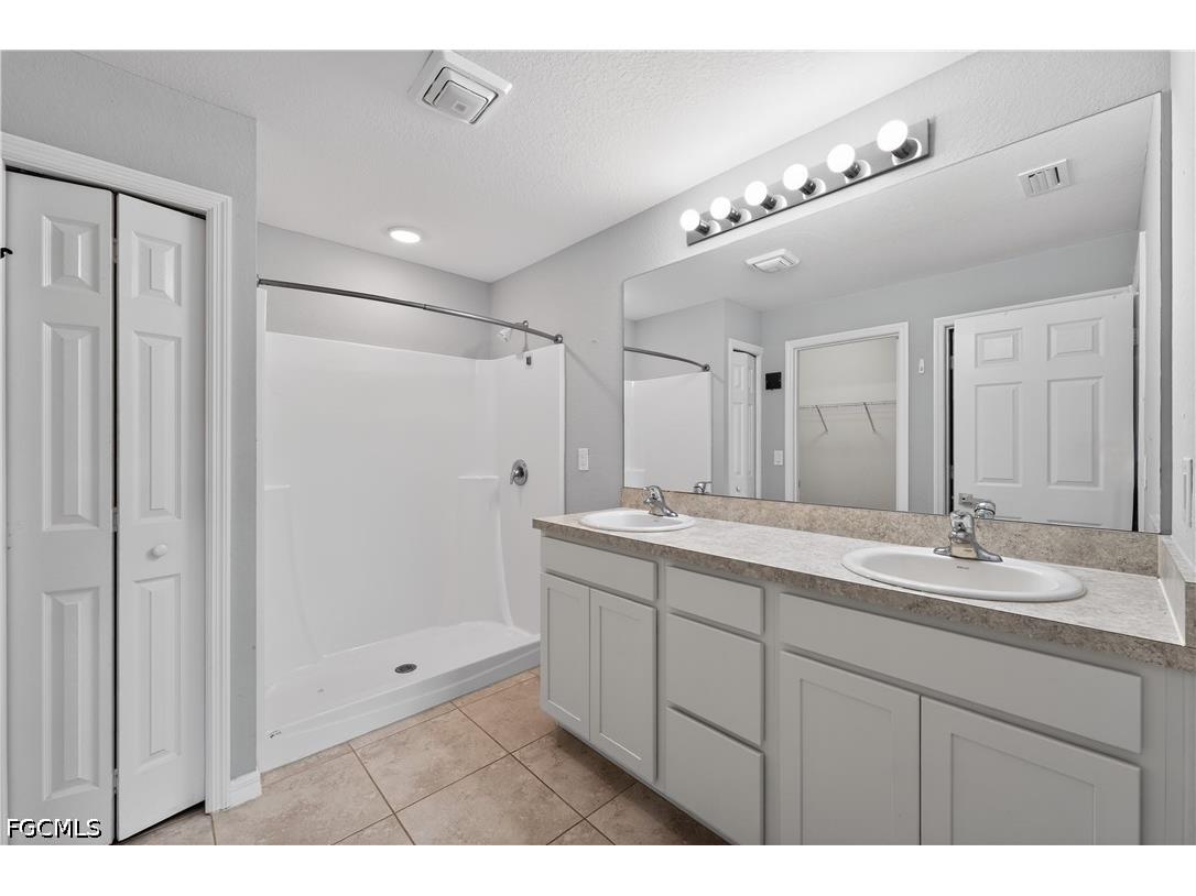 1716 NW 29th Street Cape Coral FL 33993 2026019943 image15
