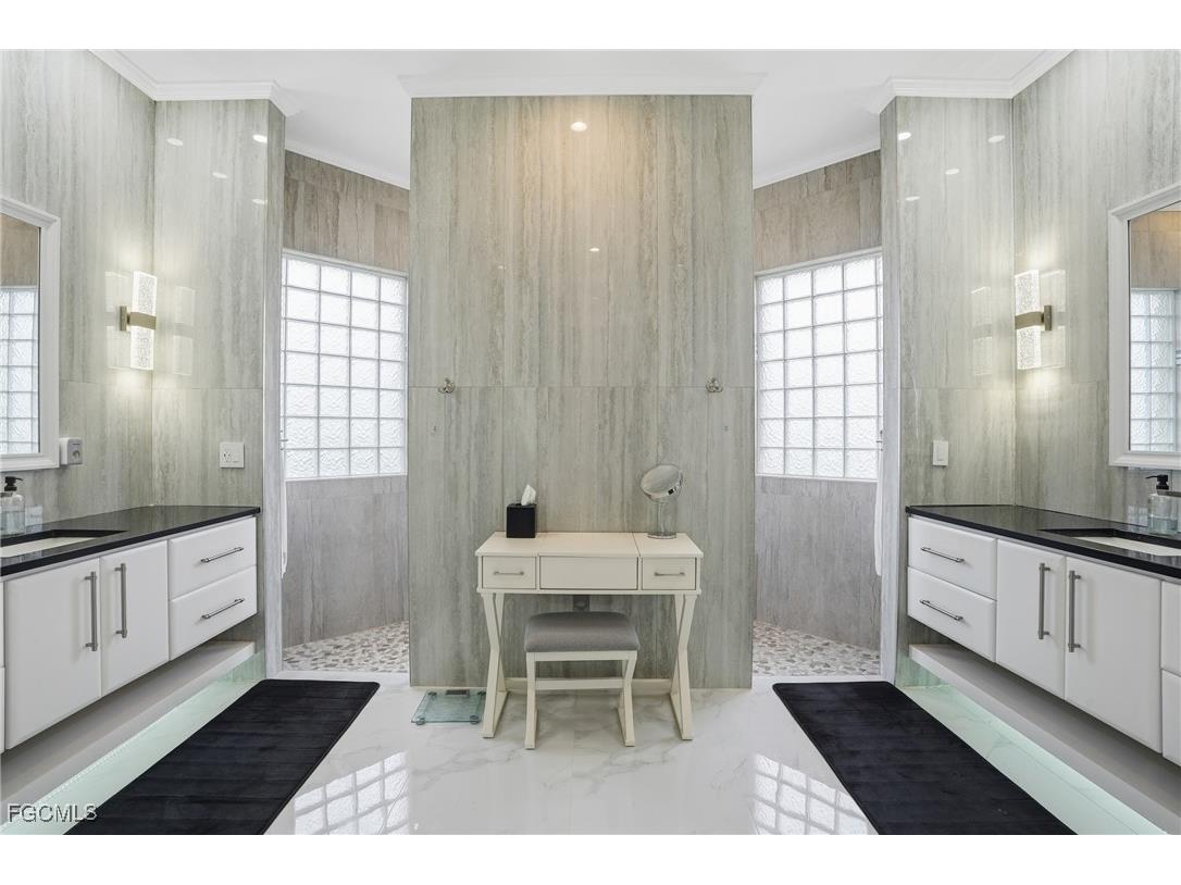 1716 NW 34th Avenue Cape Coral FL 33993 2025023201 image17