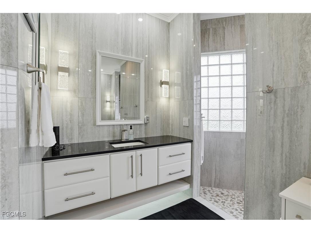 1716 NW 34th Avenue Cape Coral FL 33993 2025023201 image18