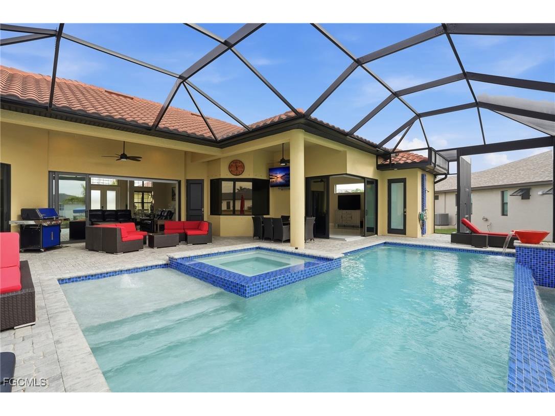 1716 NW 34th Avenue Cape Coral FL 33993 2025023201 image2