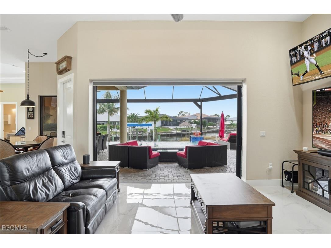 1716 NW 34th Avenue Cape Coral FL 33993 2025023201 image46
