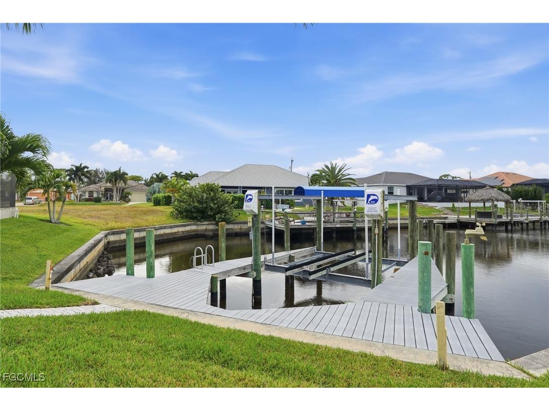 1716 NW 34th Avenue Cape Coral FL 33993 2025023201 image48