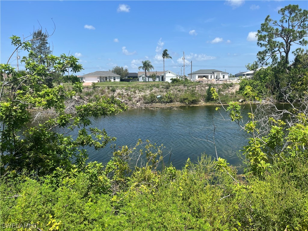 1716 NW 6th Place Cape Coral FL 33993 223049707 image1