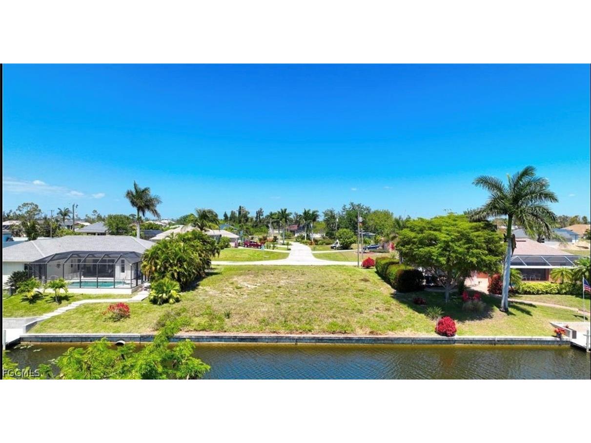 1716 SW 2nd Street Cape Coral FL 33991 2026008752 image1