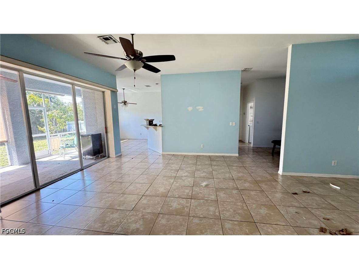1716 SW 3rd Place Cape Coral FL 33991 2026020625 image12