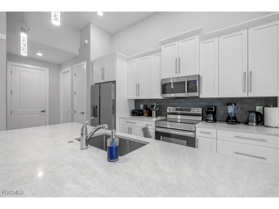 1716 SW 44th Terrace Cape Coral FL 33914 2026000581 image10