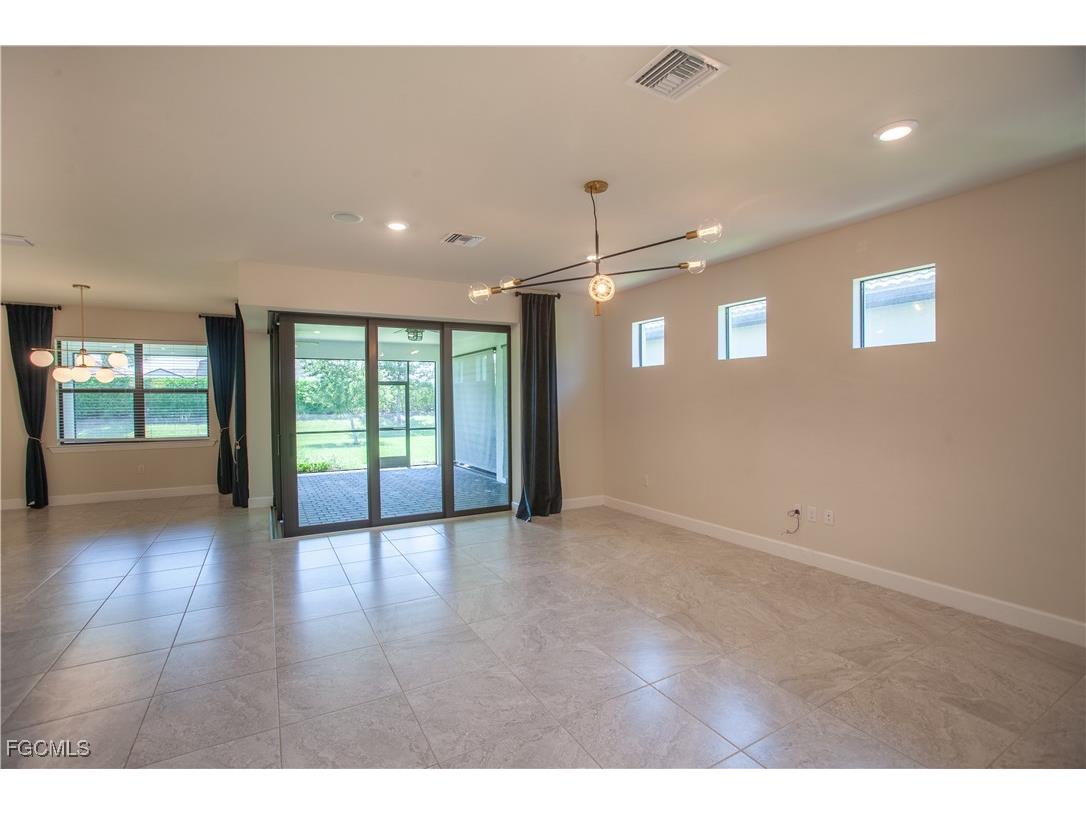 17161 Anesbury Place Fort Myers FL 33967 2025020080 image9