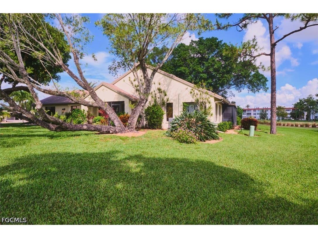 1717 Bent Tree Circle Fort Myers FL 33907 2026024144 image3