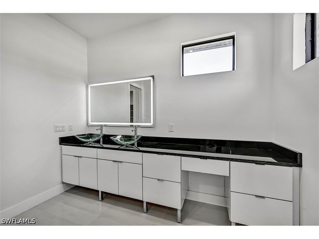 1717 Chiquita Boulevard N Cape Coral FL 33993 226024003 image19