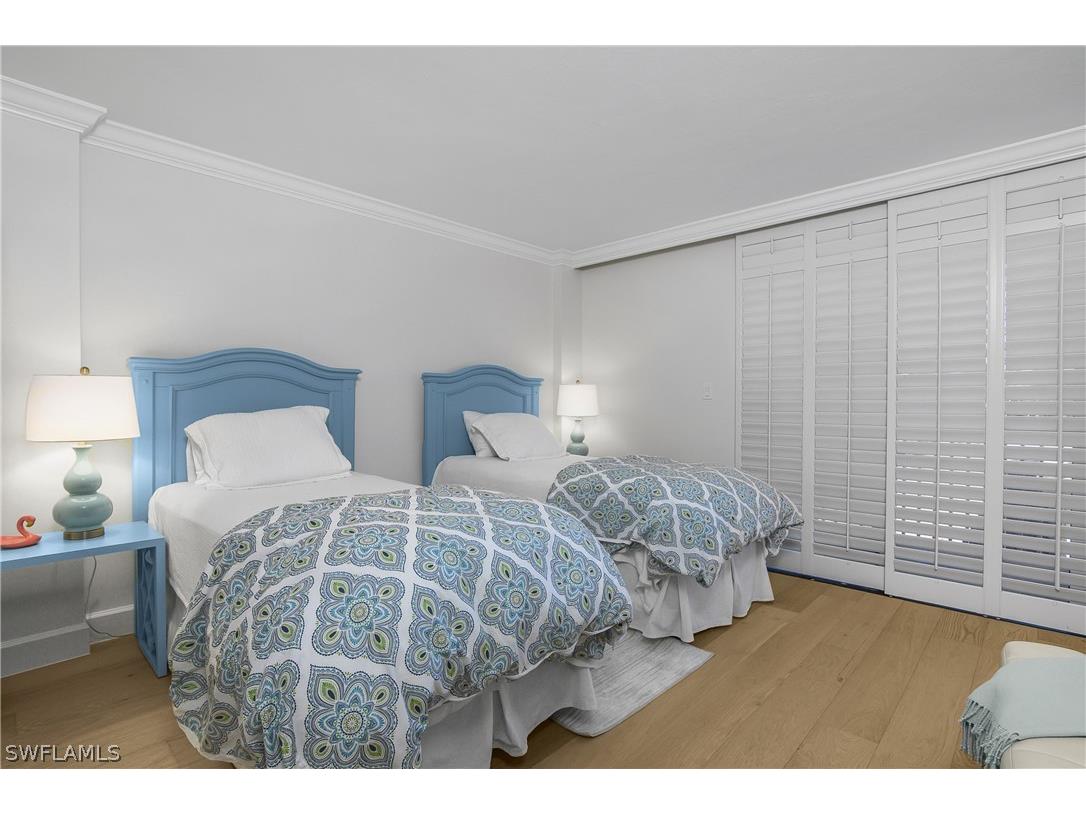 1717 Gulf Shore Boulevard N #101 Naples FL 34102 226006560 image21