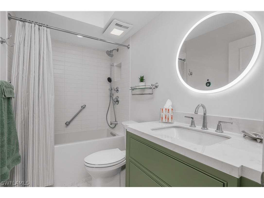 1717 Gulf Shore Boulevard N #101 Naples FL 34102 226006560 image22