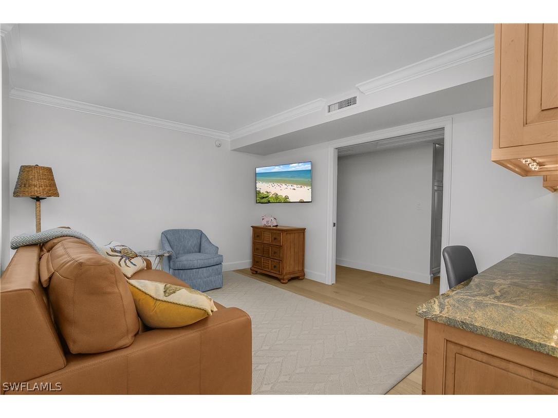 1717 Gulf Shore Boulevard N #101 Naples FL 34102 226006560 image24