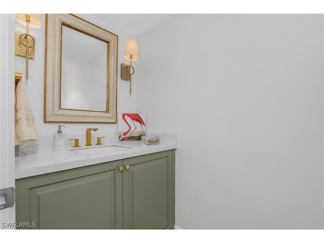 1717 Gulf Shore Boulevard N #101 Naples FL 34102 226006560 image25