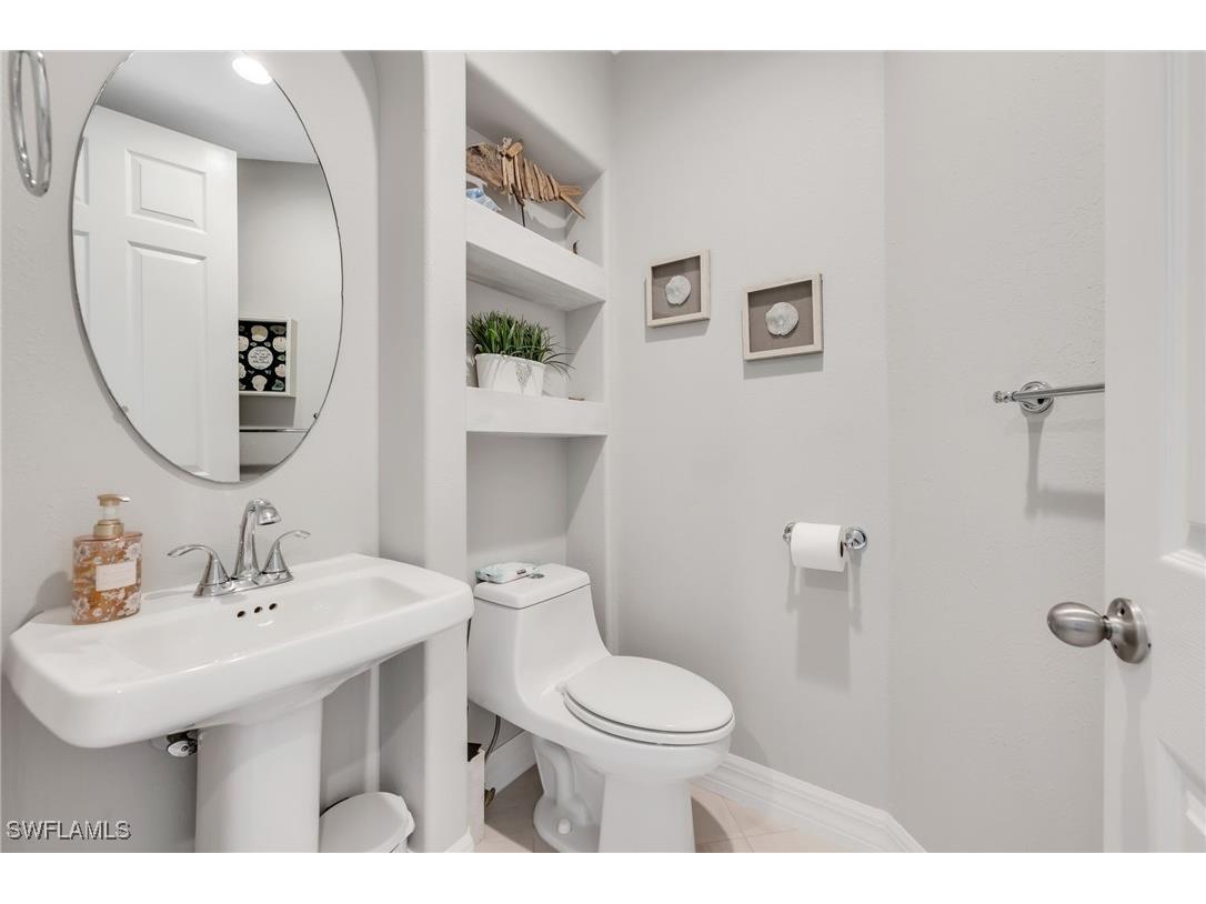 1717 Gulfstar Drive S #202 Naples FL 34112 226003477 image16