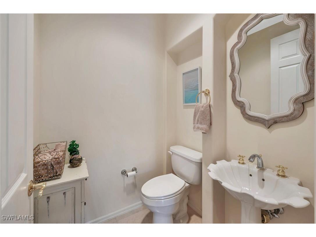 1717 Gulfstar Drive S #204 Naples FL 34112 226000993 image29