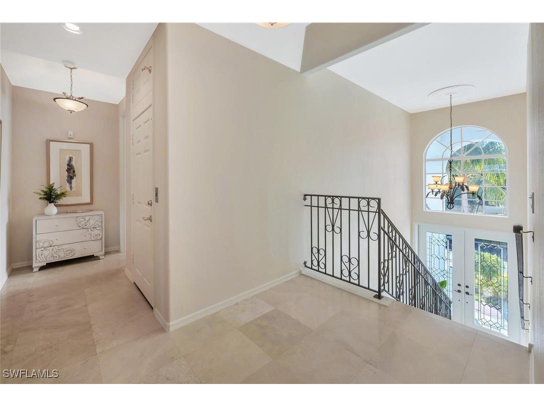 1717 Gulfstar Drive S #204 Naples FL 34112 226000993 image8