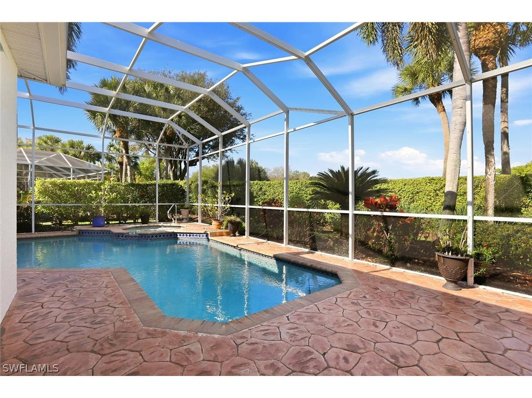 1717 Marsh Run Naples FL 34109 226007860 image21