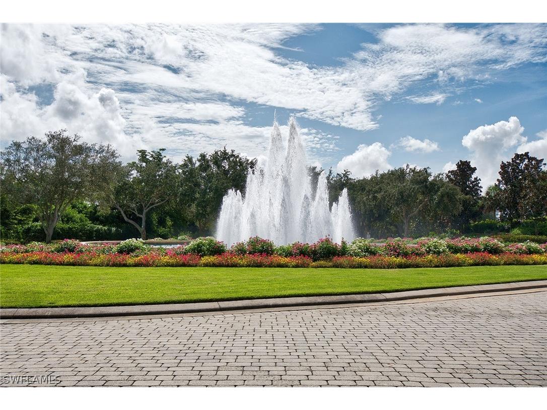 1717 Marsh Run Naples FL 34109 226007860 image27